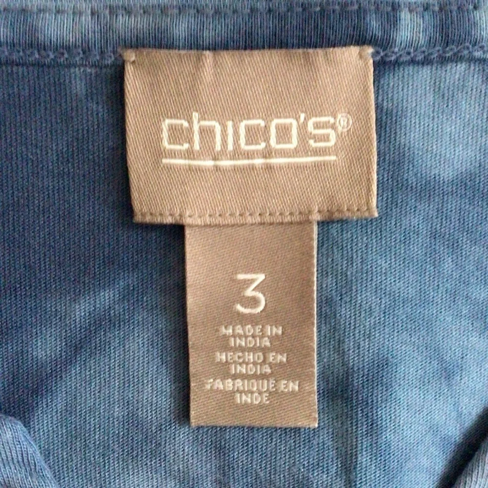 Chico’s Short Sleeve V-Neck Blue Tie-Dye Top - Size 3 - Picture 3 of 5